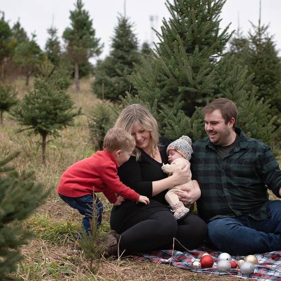 Meet your Posher, Kayla - Picture 1 of 1